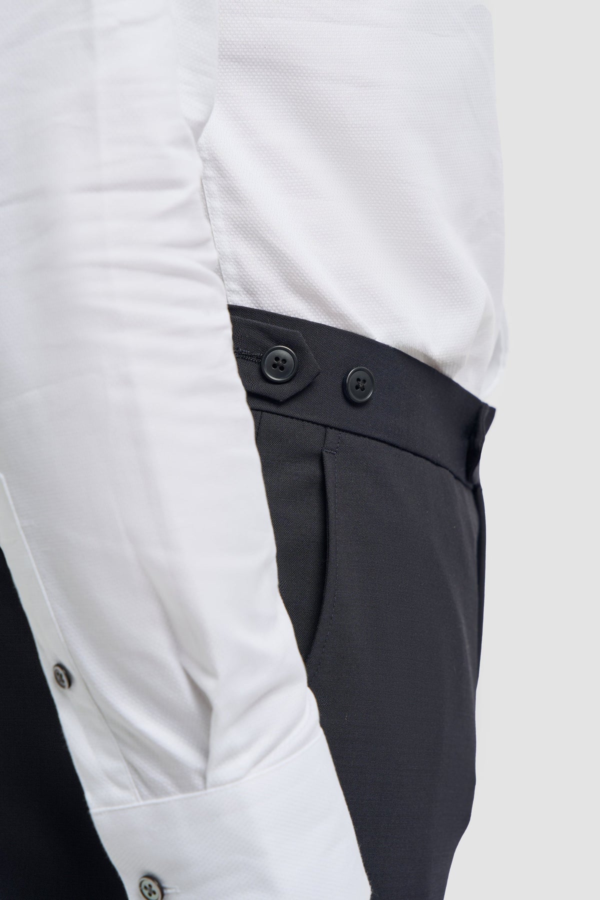 Aspen - Klassische Herrenhose in Marineblau