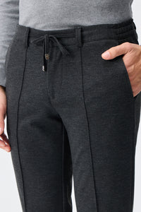 Elegante Herrenhose mit Kordelzug in Taupe-Anthrazit, taillierte, schmal zulaufende Passform