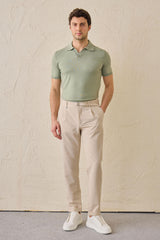 Beige Herren-Gurkha-Hose mit Bundfalten, verstellbarer Bund, taillierte, schmal zulaufende Passform