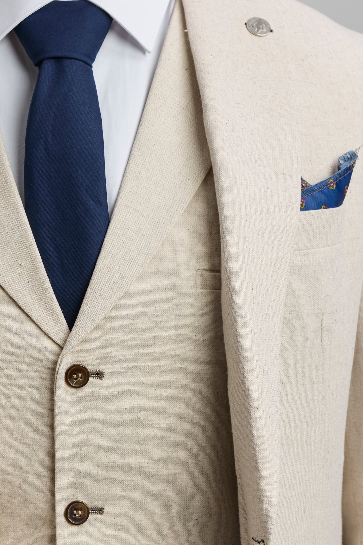 TP-21 Beigefarbener 3-teiliger Sommerhochzeitsanzug aus Leinen für Herren