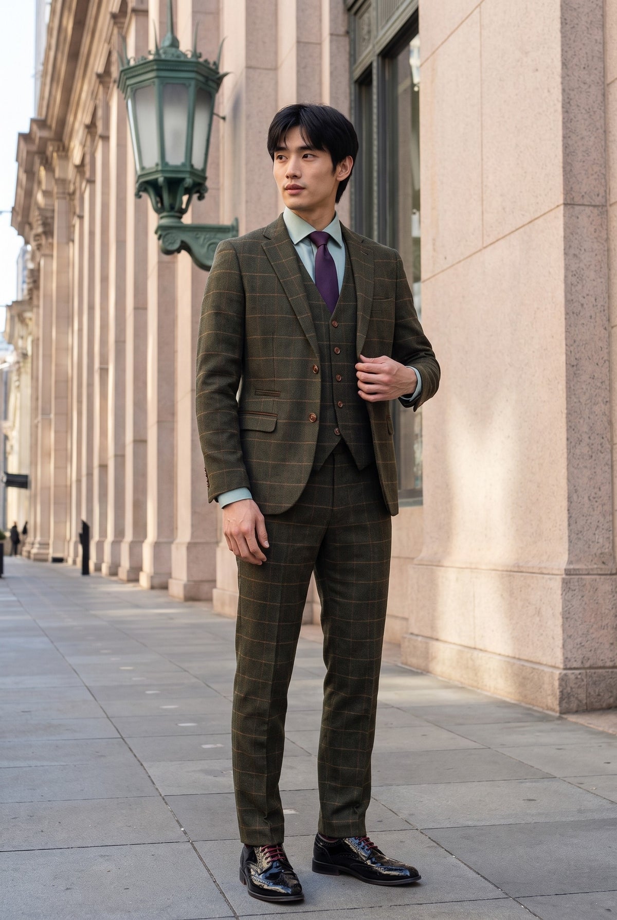Look #509 styled with Harris – Grüner 3-teiliger Anzug aus Wollmischgewebe für Herren