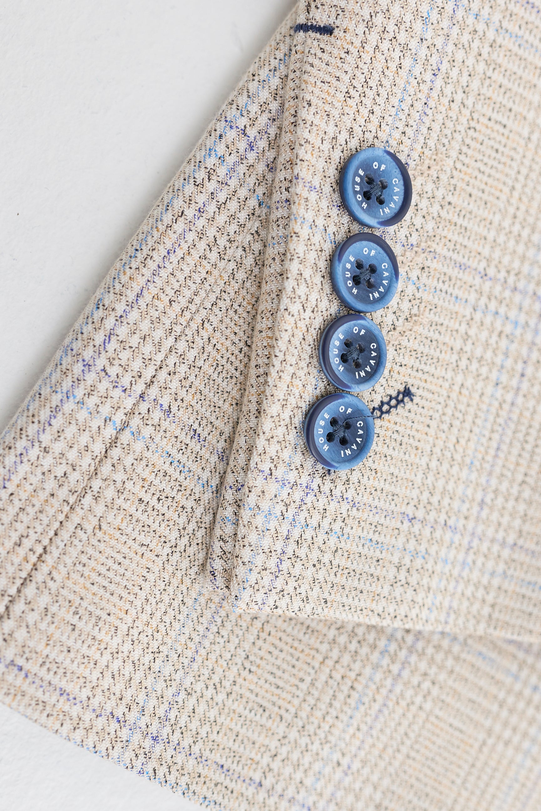 Cremefarbener 3-teiliger Hochzeitsanzug für Herren - Cavani Caridi