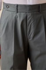 Salbeigrüne, plissierte, elegante Freizeithose für Herren, klassische Passform
