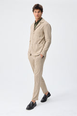 Beigefarbener Herren-Anzug aus weichem Jersey, elegant-lässig, bestehend aus Blazer und Hose