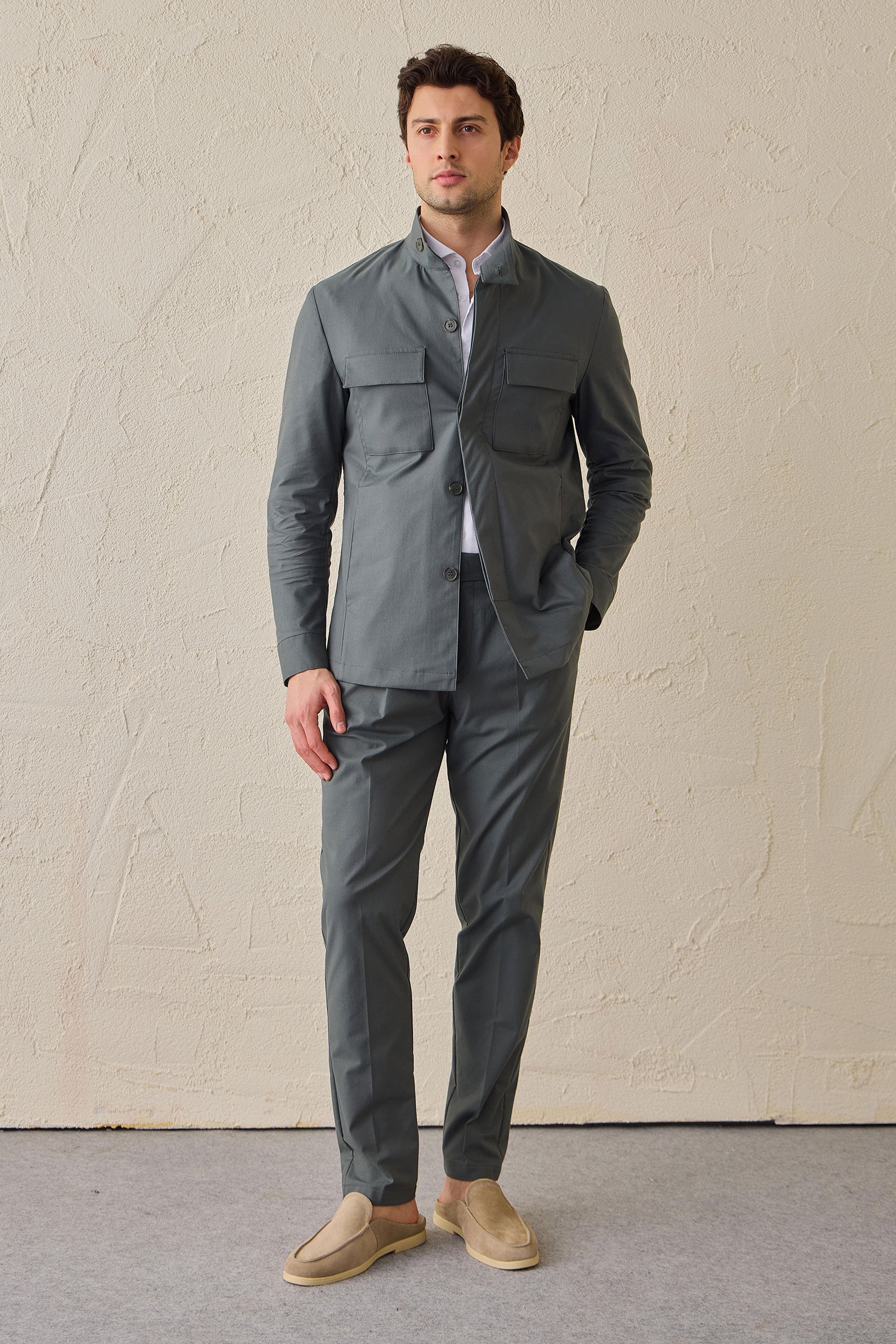 Herren-Utility-Jacke in Salbeigrün, leichte, elegante Freizeitjacke