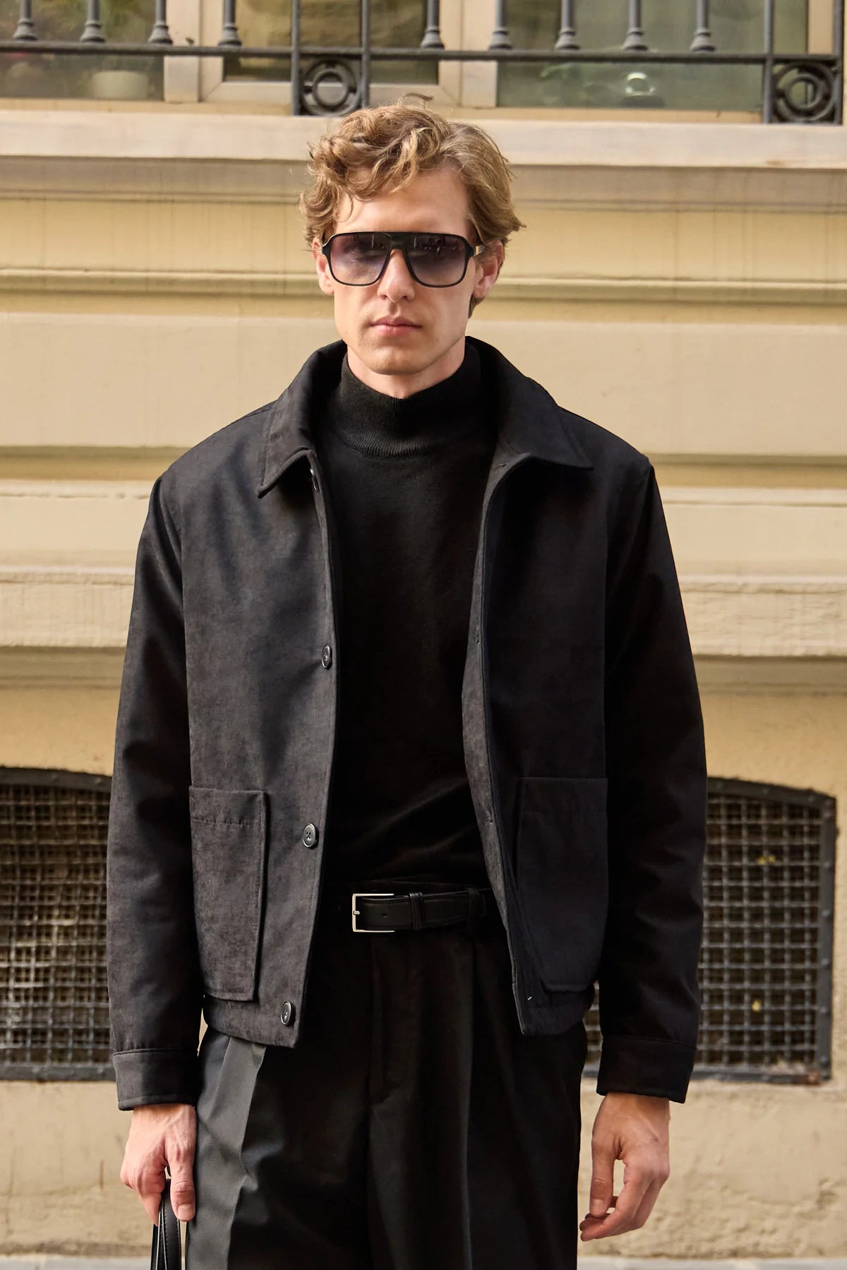 Schwarze Wildlederjacke für Herren, gesteppt, gefüttert, mit Knöpfen