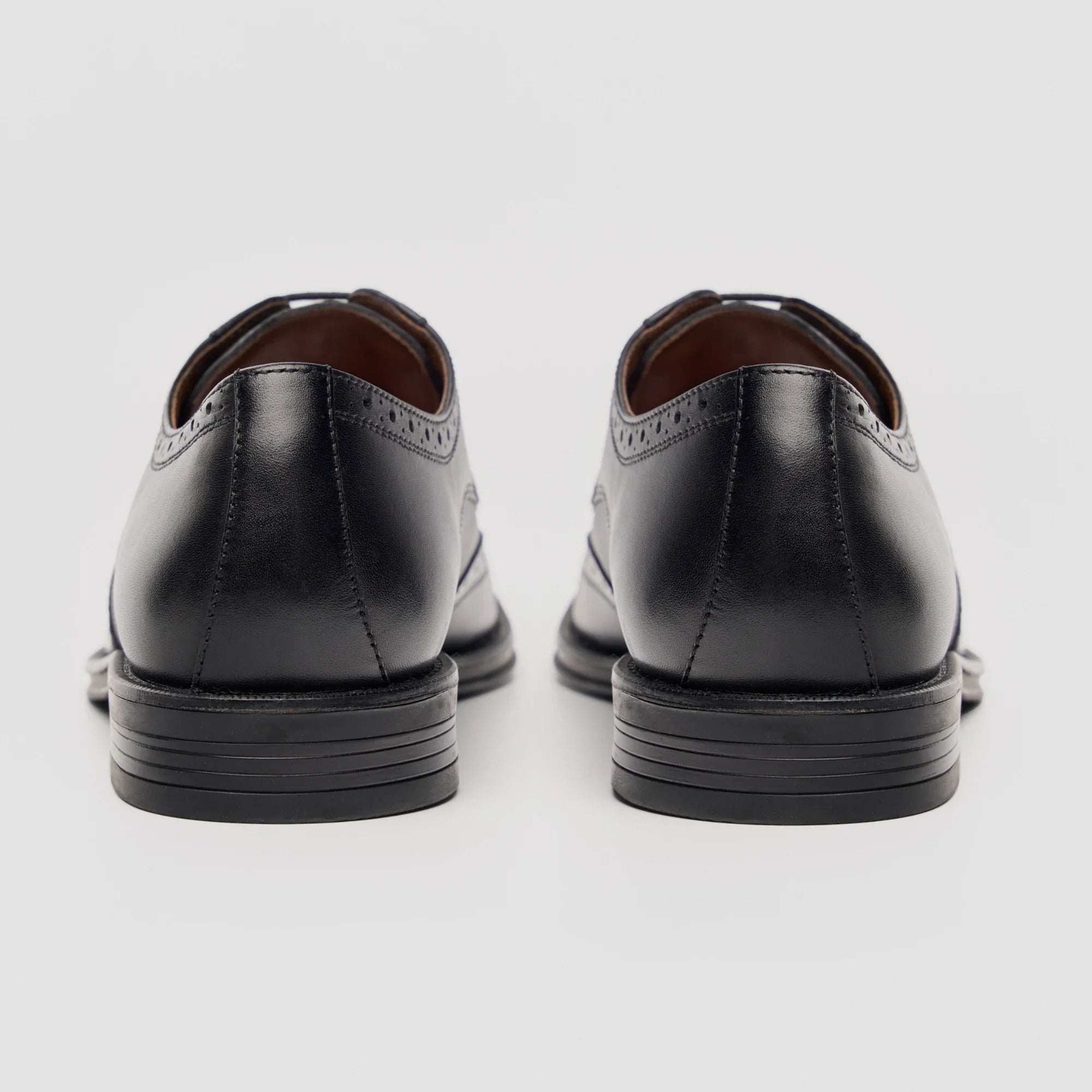 Lorenzo - Herren-Oxfordschuhe aus schwarzem, poliertem Leder