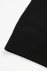 Schwarzes Herren-Poloshirt aus Strick, Kurzarm, mit Reißverschluss am Kragen, weichem Materialmix