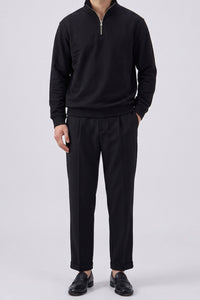 Schwarzer Herren-Pullover mit Viertelreißverschluss und Stehkragen aus Baumwollmischgewebe