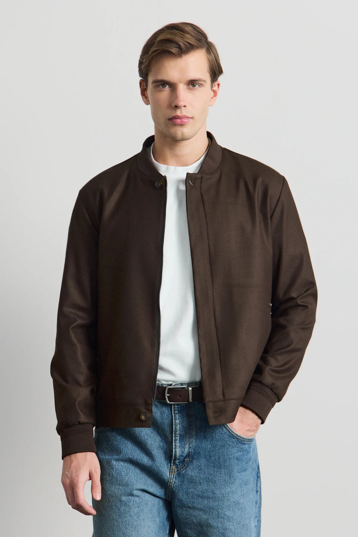 Braune, minimalistische, elegante Bomberjacke für Herren