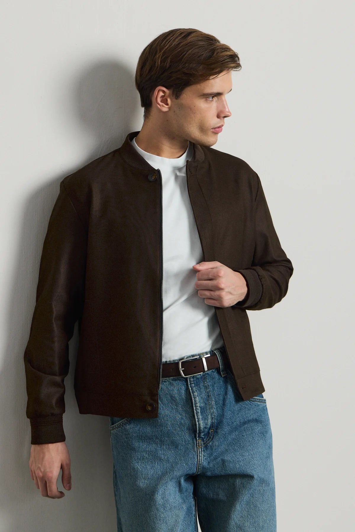 Braune, minimalistische, elegante Bomberjacke für Herren