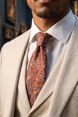 Herrenkrawatte mit bronzefarbenem Paisley-Muster
