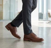 Braune Brogue-Schuhe für Herren aus Leder