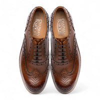 Braune Herren-Brogue-Oxford-Schuhe aus Leder mit Flügelkappe