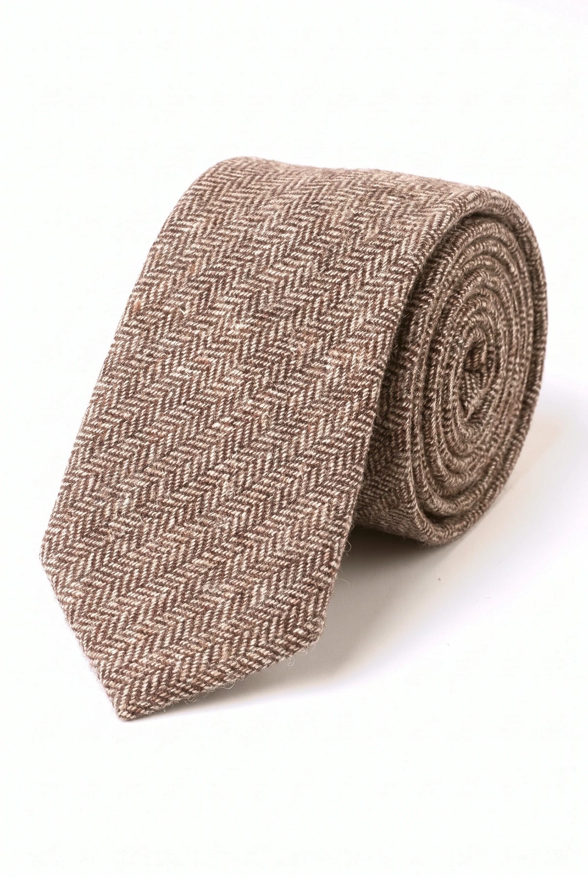 Herrenkrawatte aus braunem Tweed mit Fischgrätmuster