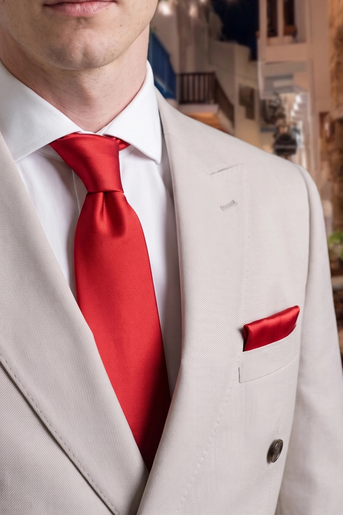 Set mit roter Herrenkrawatte