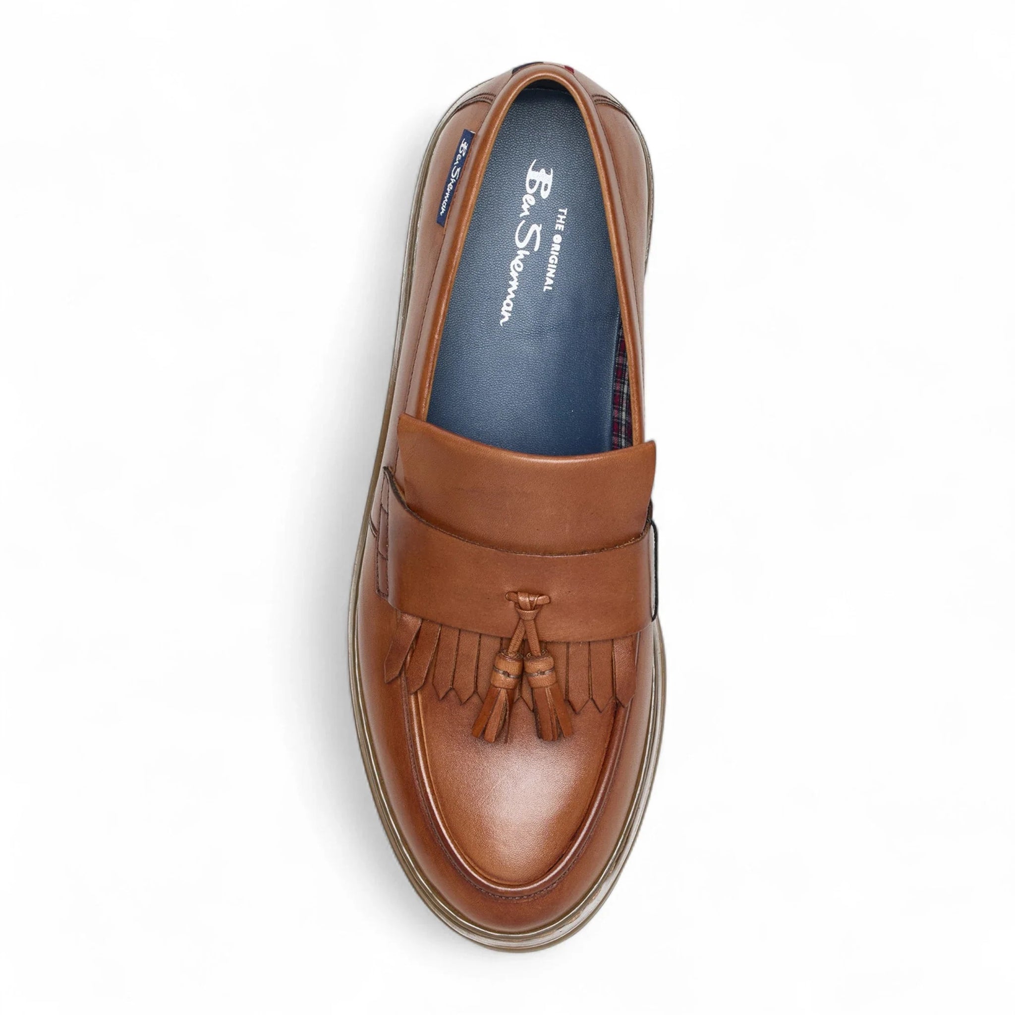 Herren-Slipper aus hellbraunem Leder mit dicker Sohle und Quasten