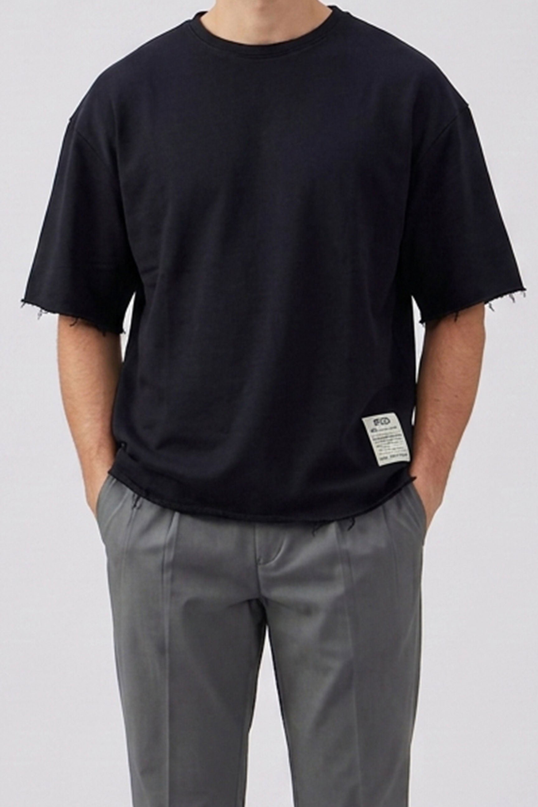 Herren-T-Shirt in Dunkelblau, lockere Passform, offene Kanten, Baumwollmischung, Rundhalsausschnitt