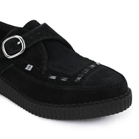 Spitz zulaufende Creeper-Plateauschuhe aus schwarzem Wildleder mit Monk-Schnalle